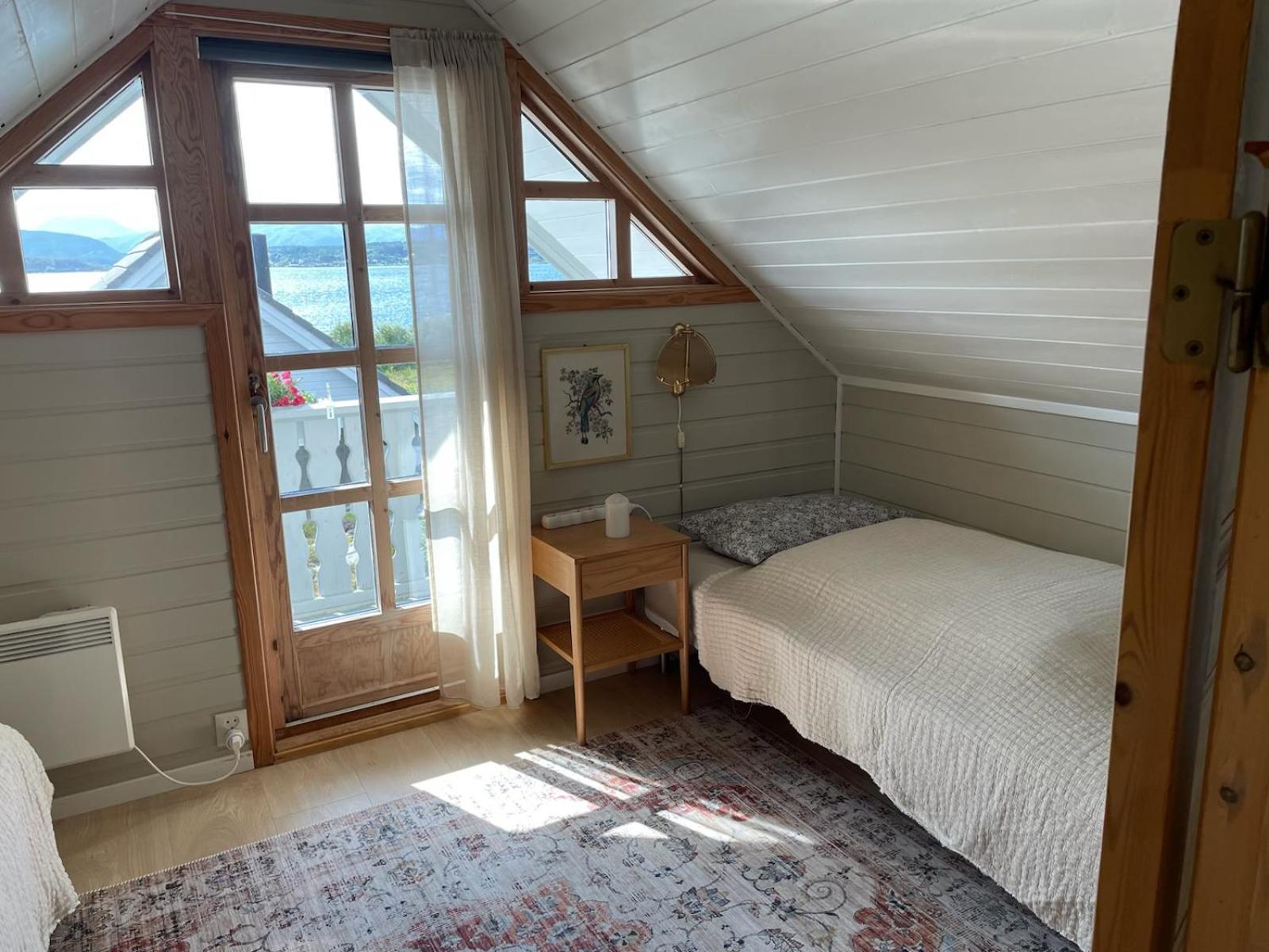 Sveggvika Atlantic Home Sveggen ภายนอก รูปภาพ